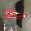 ỐP CHÂN KÍNH CHẮN GIÓ TRÁI NISSSAN TEANA