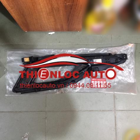 ỐP ĐÈN GẦM HYUNDAI SONATA