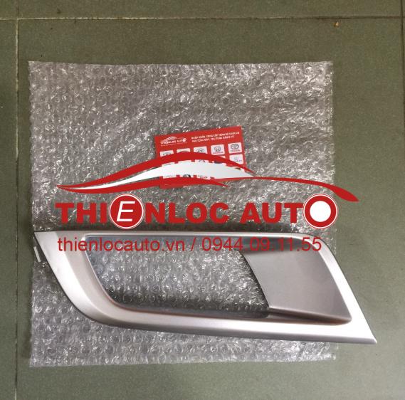 NẮP ĐÈN GẦM FORD RANGER
