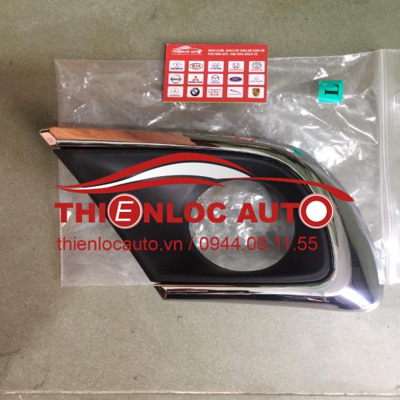 ỐP ĐỀN GẦM TOYOTA INNOVA