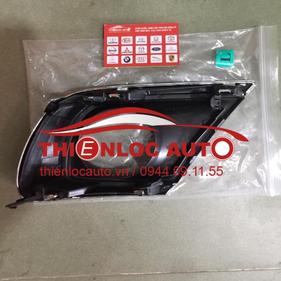 ỐP ĐỀN GẦM TOYOTA INNOVA