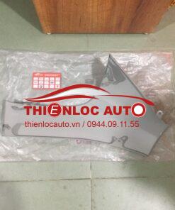 ỐP GÒ MÁ CABIN KIA K250