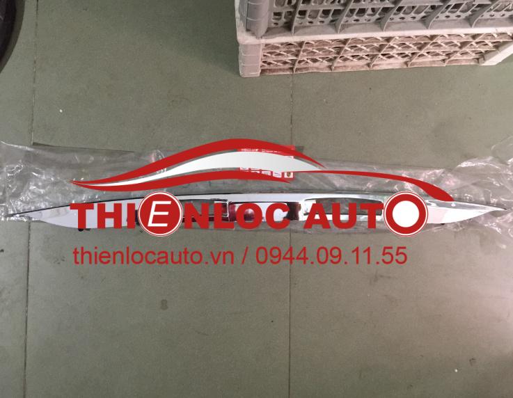 NẸP MẠ CỐP HẬU TOYOTA VIOS