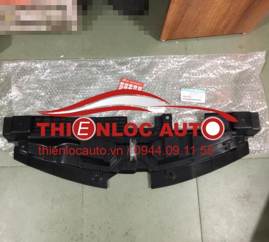 ỐP NHƯA TRÊN KÉT NƯỚC TOYOTA VIOS