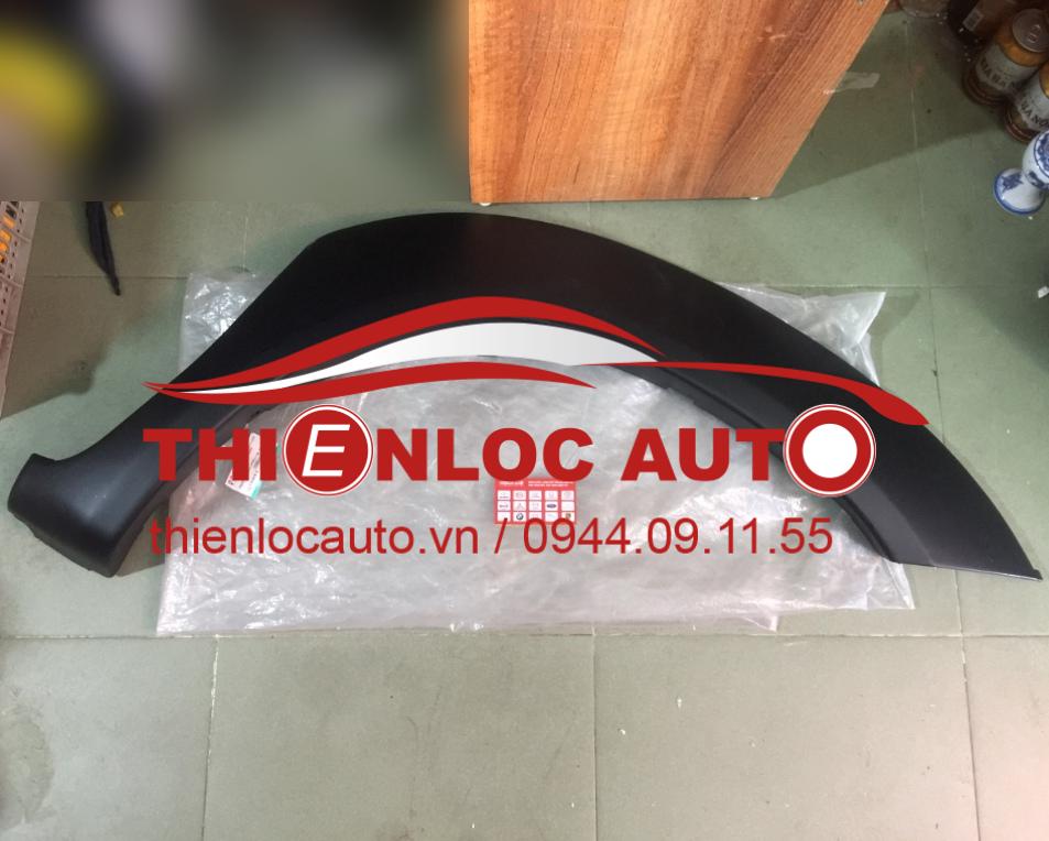 ỐP PHỒNG BÁNH TAI XE TOYOTA FORTUNER