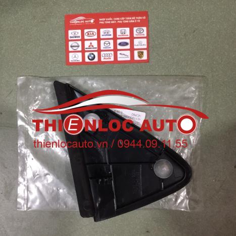 ỐP TAM GIÁC TRÁI TOYOTA VIOS