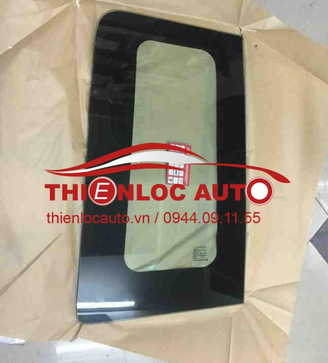 KÍNH HÔNG SAU PHẢI FORD TRANSIT