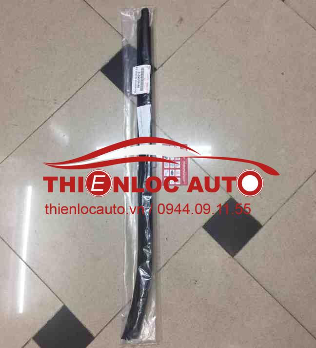 NẸP CHÂN KÍNH NGOÀI SAU PHẢI FORTUNER