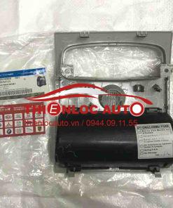 ỐP ĐÈN TRẦN FORD RANGER