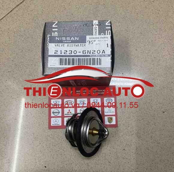 VAN HẰNG NHIỆT NƯỚC VÀO NISSAN LIVINA